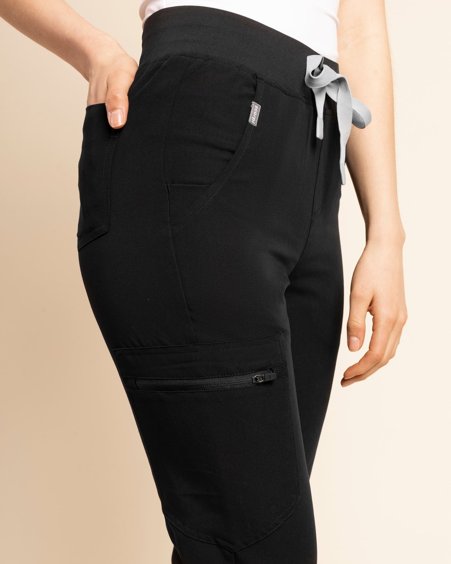 JOGGER MUJER ACTIVE NEGRO