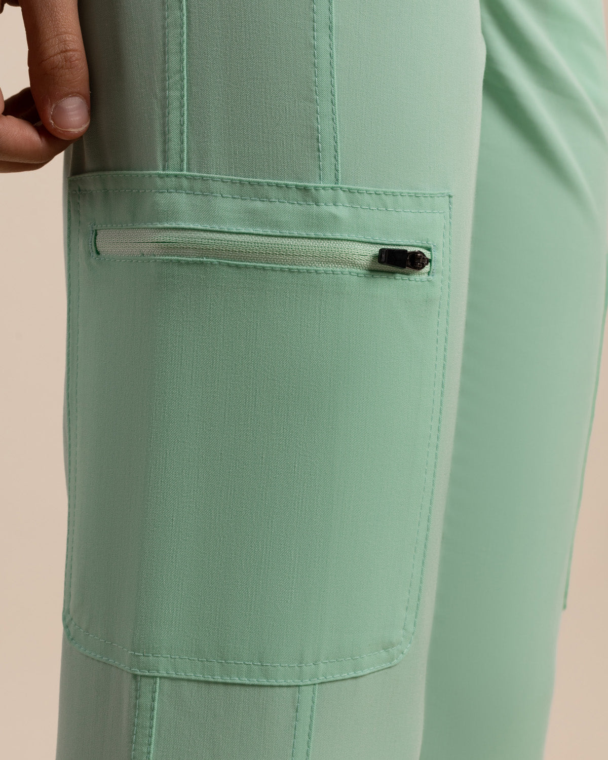 PANTALON MUJER COMFORT MENTA