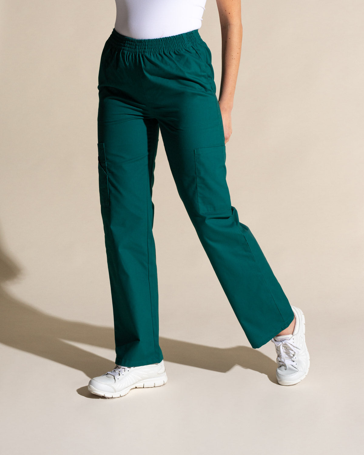 PANTALÓN MUJER BASIC VERDE