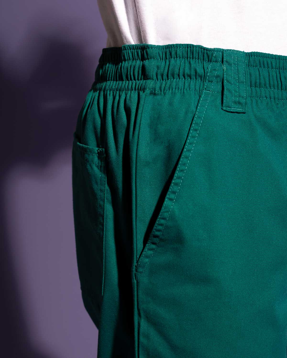 PANTALÓN HOMBRE BASIC VERDE